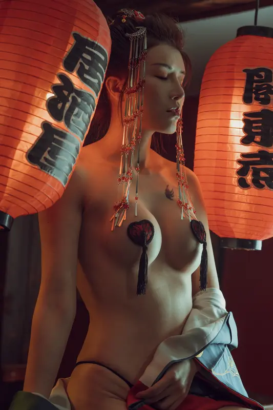 酒醉的和服少女 - 鹿八岁baby
